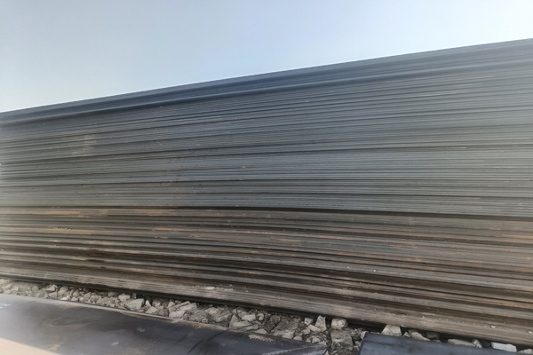 沈阳铺路钢板租赁的多重价值，助力都会基础设施建设